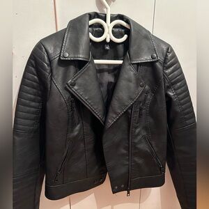 VERA MODA leather jacket almost new condition